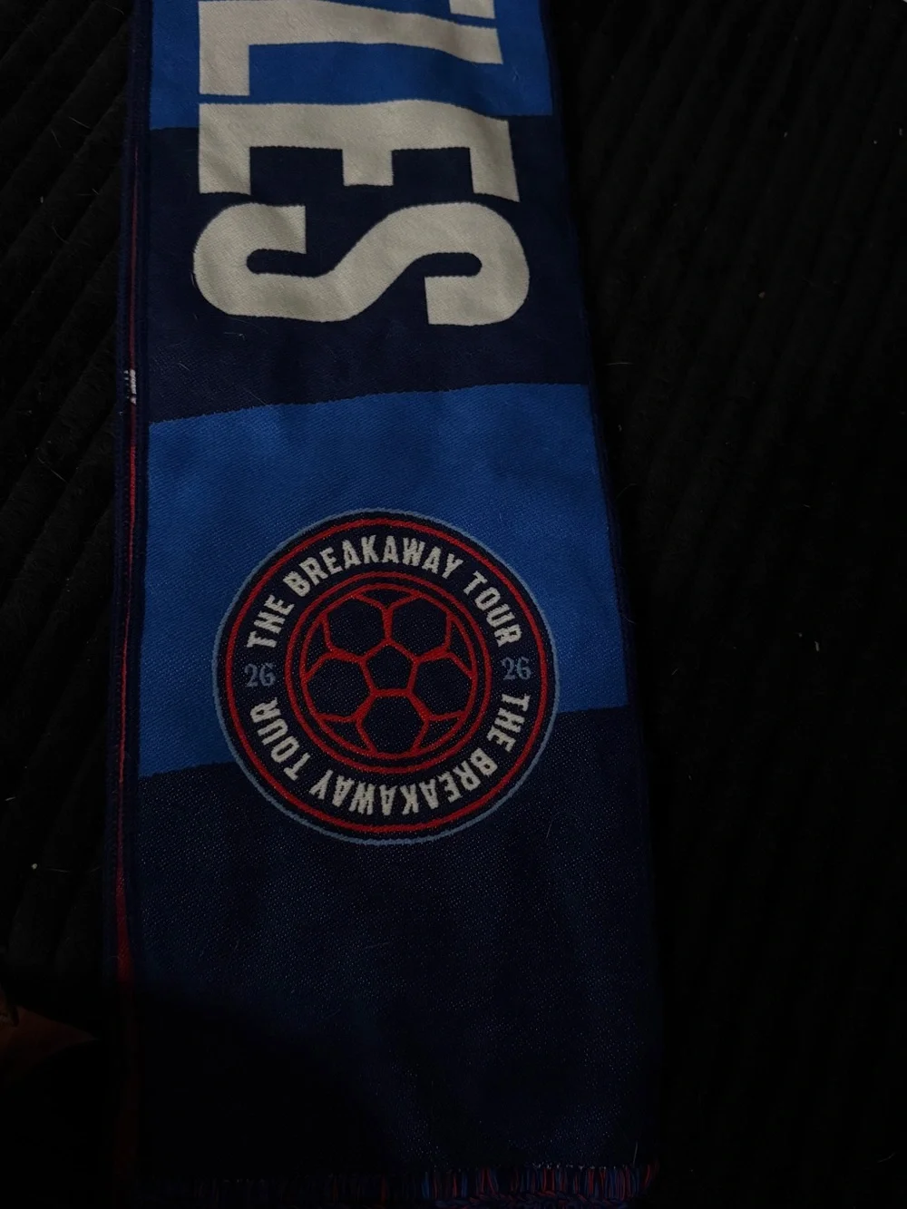 The Breakaway Tour Soccer Scarf - Blue & Red